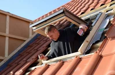 Pose de fenêtres de toit Velux à Monès